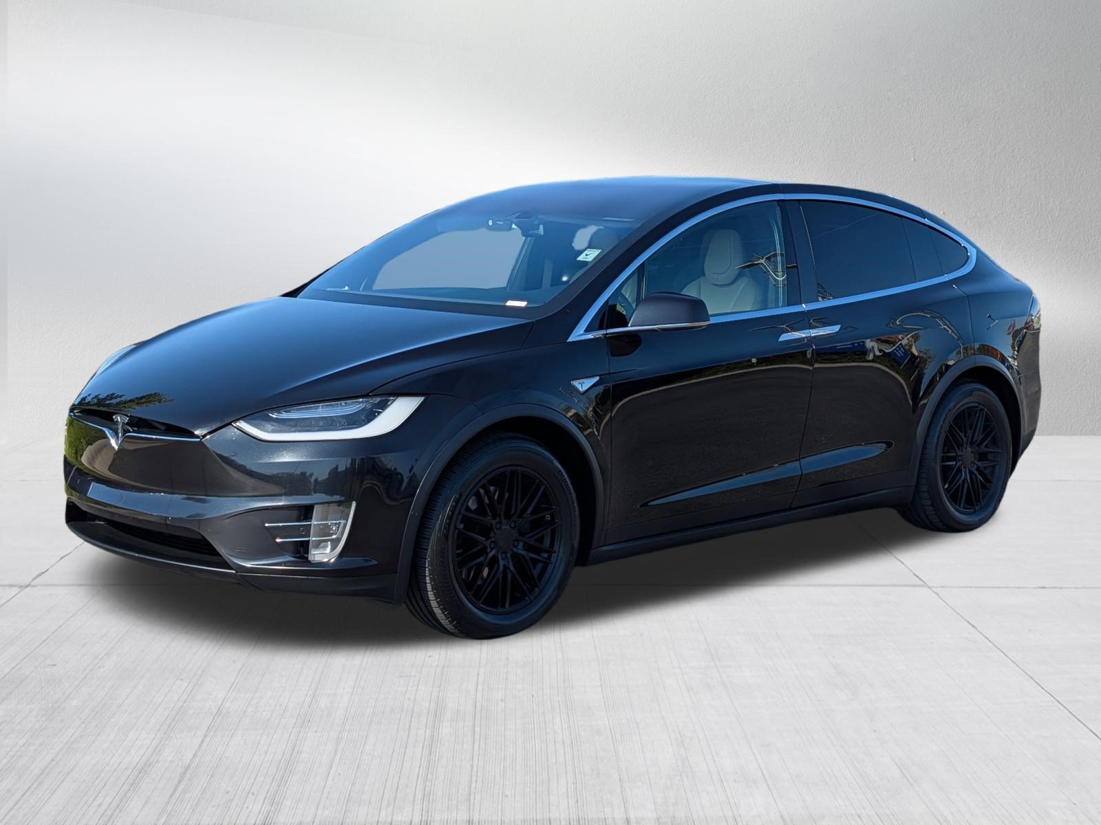 Used 2016 Tesla Model X 90D AWD/4WD image 3