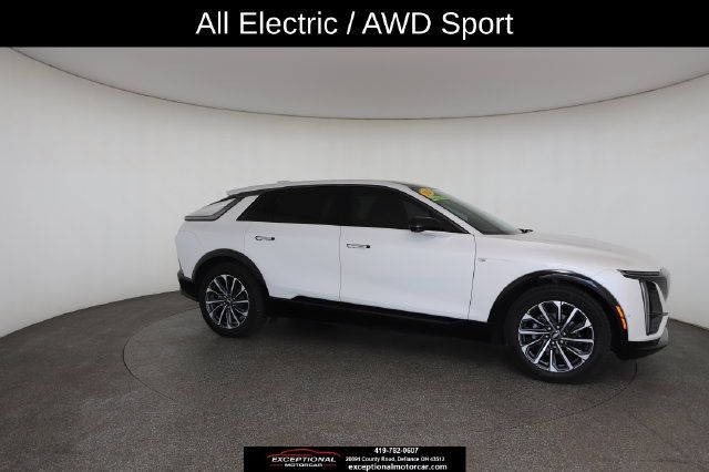 Used 2024 Cadillac Lyriq Sport w/ LPO, Floor Liner Package AWD/4WD image 25