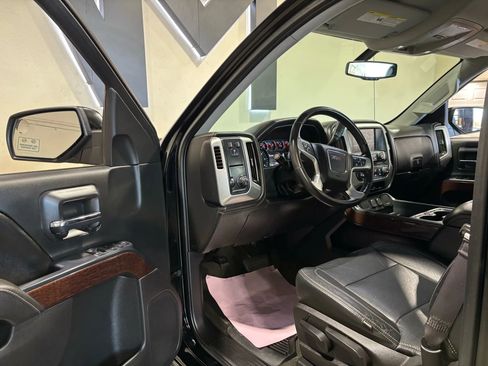 Used 2017 GMC Sierra 1500 SLE image 9