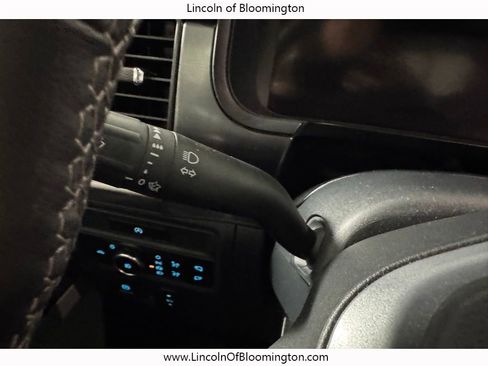 Used 2025 Ford F150 Lariat AWD/4WD image 47
