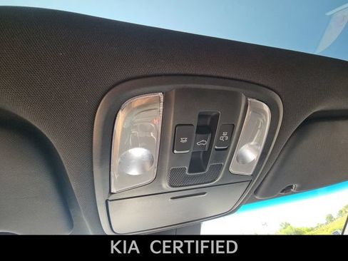 Used 2022 Kia Sportage Nightfall Edition AWD/4WD image 36