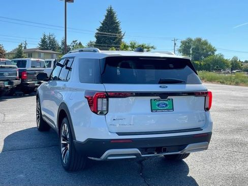 New 2026 Ford Explorer Platinum w/ LUX Leather Package AWD/4WD image 3