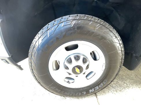 Certified 2024 Chevrolet Silverado 2500 W/T image 32