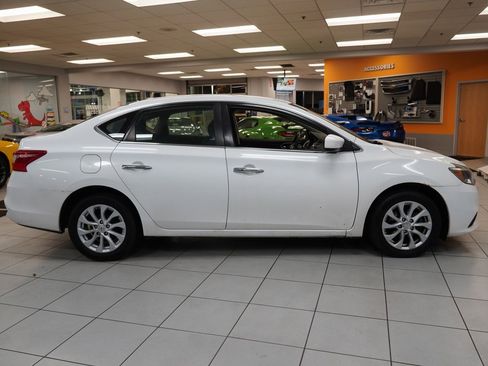 Used 2019 Nissan Sentra SV image 16