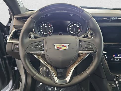 Used 2025 Cadillac XT6 Sport w/ Platinum Package image 20