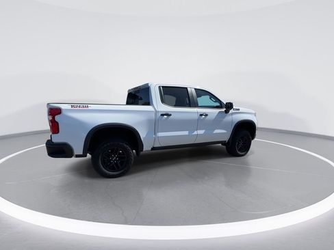 Used 2022 Chevrolet Silverado 1500 LT Trail Boss w/ Convenience Package II image 15