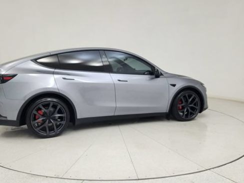 Used 2026 Tesla Model Y Performance AWD/4WD image 11