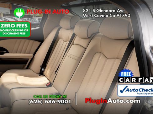 Used 2010 Maserati Quattroporte RWD image 12