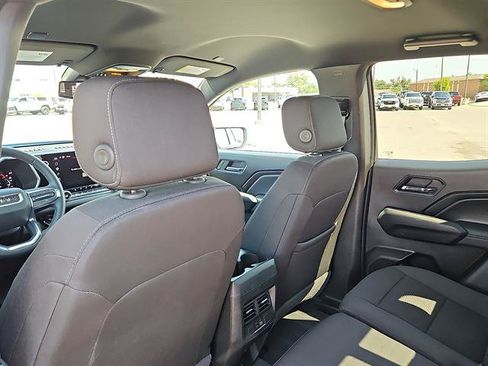 Used 2025 GMC Canyon Elevation w/ Convenience Package RWD image 9