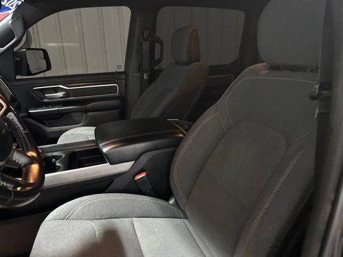 Used 2022 RAM 1500 Big Horn AWD/4WD image 25