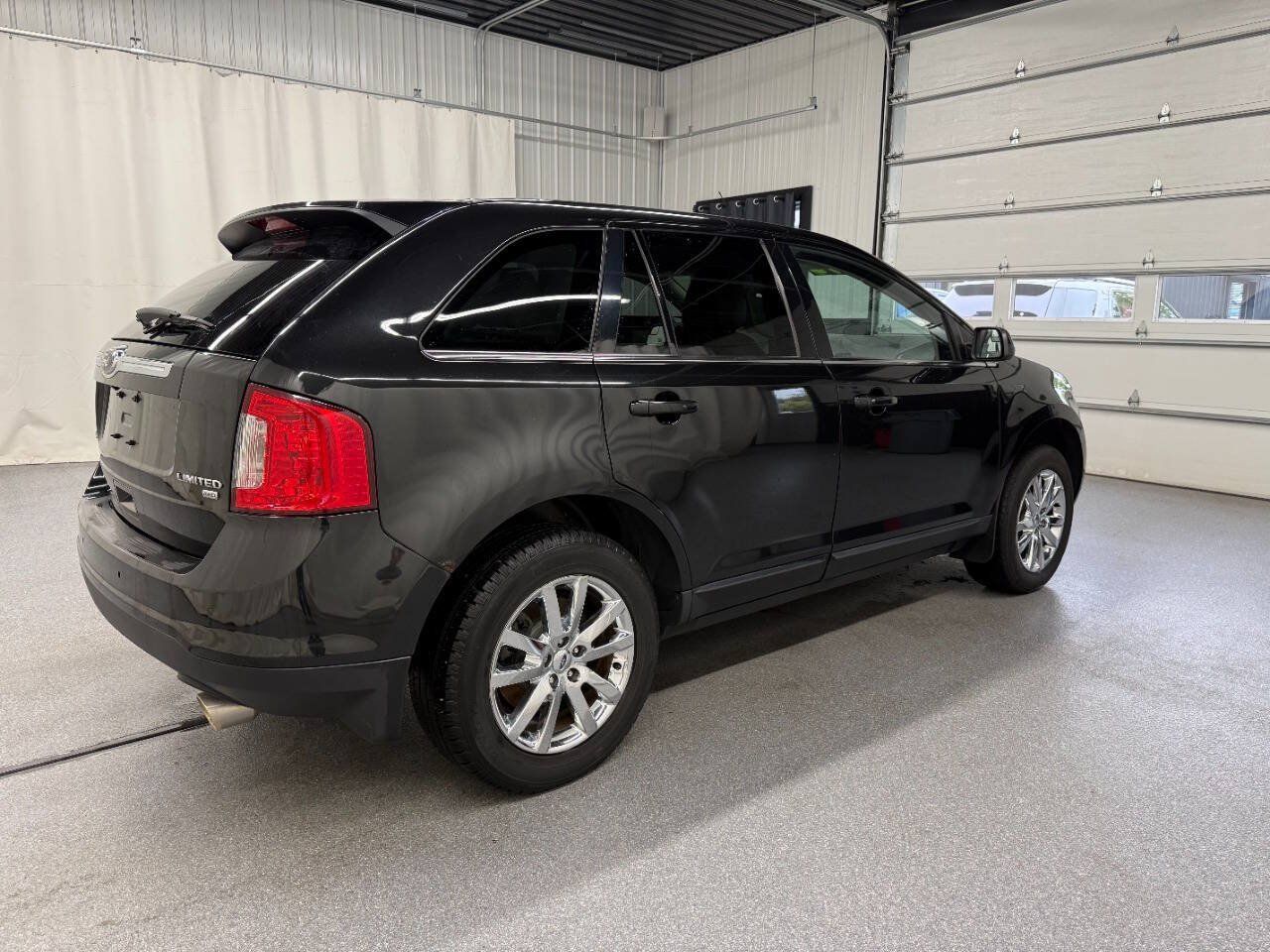 Used 2013 Ford Edge Limited AWD/4WD image 4