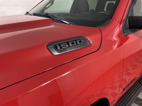 Used 2025 RAM 1500 Tradesman w/ Night Edition AWD/4WD image 10