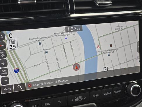 Used 2024 Kia Soul S FWD image 3