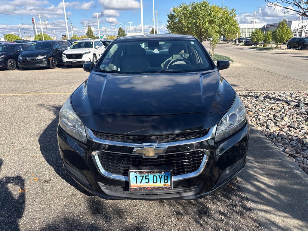 Used 2015 Chevrolet Malibu LT w/ Power Convenience Package FWD image 3