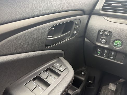 Used 2024 Honda Ridgeline TrailSport image 26