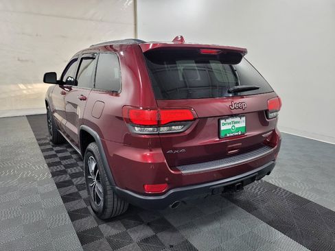 Used 2017 Jeep Grand Cherokee Trailhawk AWD/4WD image 5