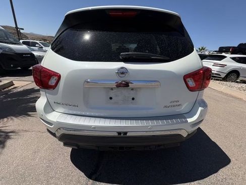 Used 2020 Nissan Pathfinder Platinum w/ Cargo Package AWD/4WD image 4