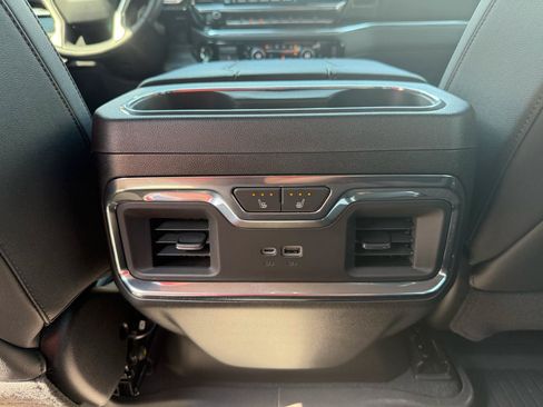 Used 2025 Chevrolet Silverado 1500 LTZ AWD/4WD image 19