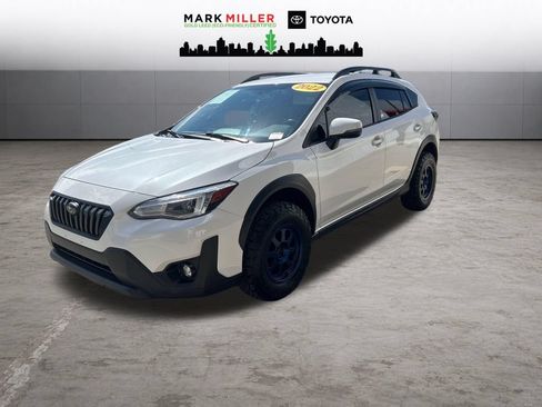 Used 2022 Subaru Crosstrek 2.5i Limited AWD/4WD image 1