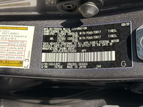 Certified 2022 Toyota 4Runner SR5 Premium w/ Moonroof Package RWD image 31