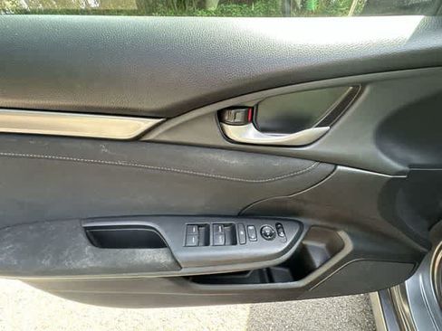 Used 2017 Honda Civic EX image 19