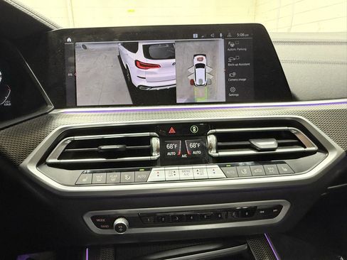 Used 2023 BMW X5 xDrive40i w/ M Sport Package image 24
