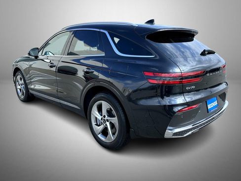 Used 2026 Genesis GV70 2.5T Advanced AWD/4WD image 7