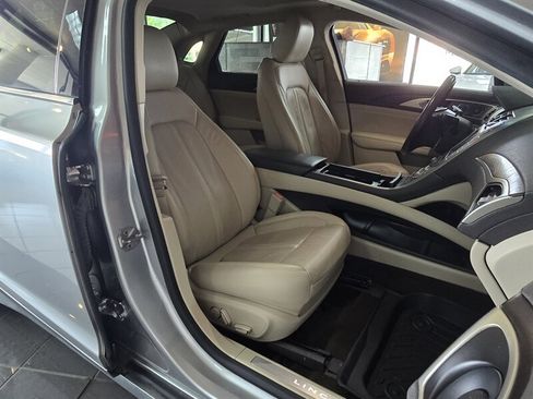Used 2020 Lincoln MKZ Reserve w/ Elements Package FWD image 14