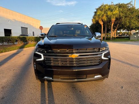 Used 2023 Chevrolet Suburban Premier RWD image 8