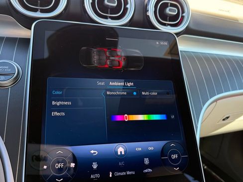 Used 2025 Mercedes-Benz C 300 Sedan image 25