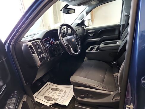 Used 2018 Chevrolet Silverado 1500 LT w/ All Star Edition image 7