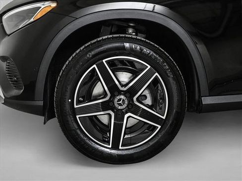 New 2026 Mercedes-Benz GLC 300 4MATIC image 26