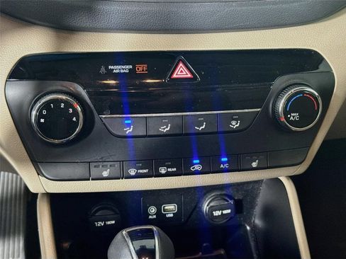 Used 2016 Hyundai Tucson Sport FWD image 16