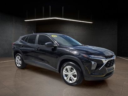 Used 2024 Chevrolet Trax LS