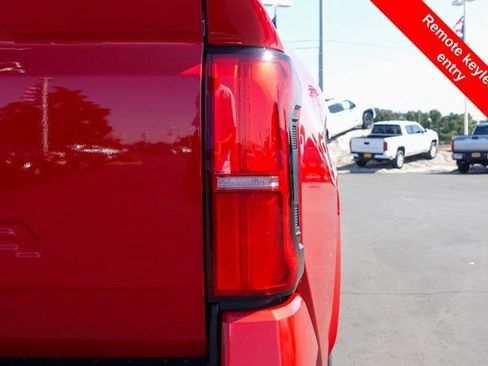 Certified 2024 Toyota Tacoma SR5 image 10