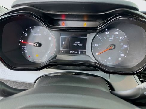 Used 2024 Chevrolet Trax LS FWD image 17