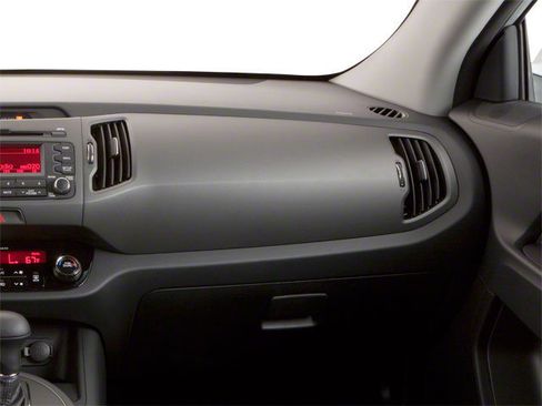 Used 2013 Kia Sportage LX w/ Convenience Pkg image 18