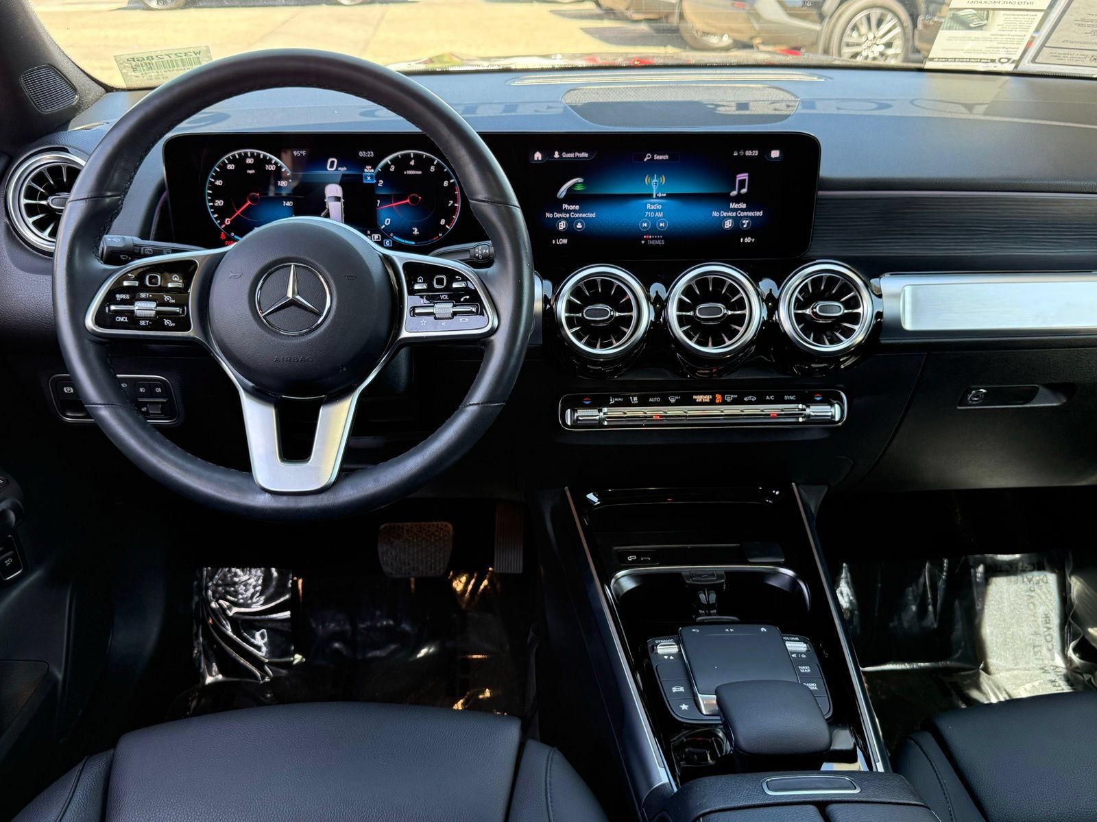 Used 2023 Mercedes-Benz GLB 250 image 42