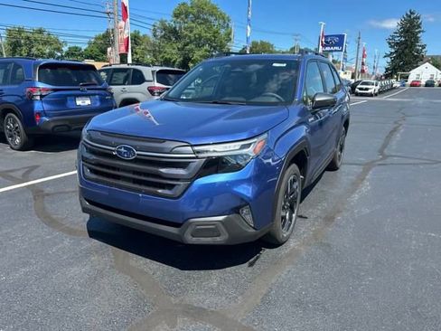 Used 2025 Subaru Forester Limited image 4