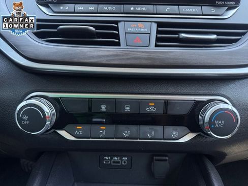 Certified 2025 Nissan Altima 2.5 SV FWD image 29