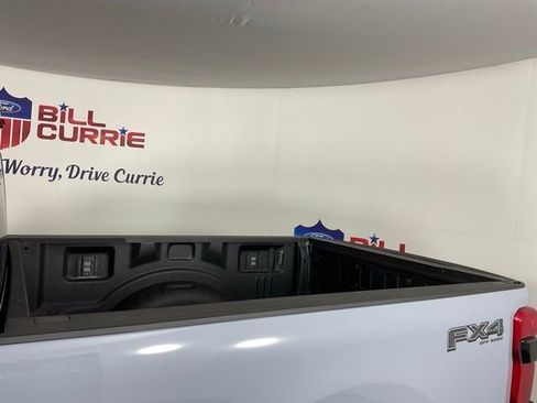 New 2026 Ford F250 Lariat w/ Black Appearance Package image 10