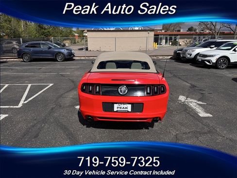 Used 2014 Ford Mustang Convertible RWD image 6