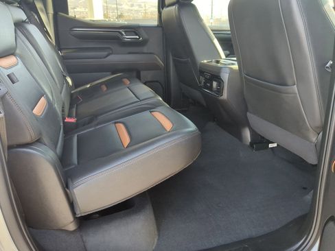 Certified 2024 GMC Sierra 1500 AT4 w/ AT4 Premium Package image 20