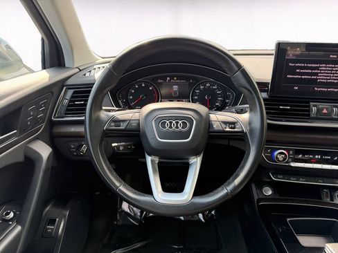 Used 2023 Audi Q5 2.0T Premium w/ Convenience Package AWD/4WD image 12