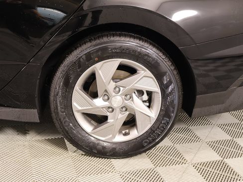 Certified 2026 Hyundai Sonata SE FWD image 17