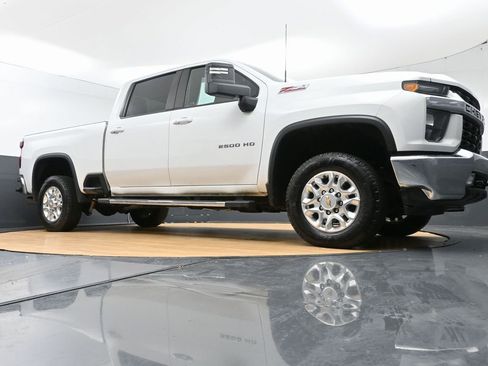 Used 2022 Chevrolet Silverado 2500 LT w/ Convenience Package AWD/4WD image 46