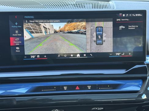 Used 2025 BMW i5 M60 image 17