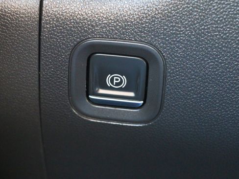 Used 2021 Chevrolet Silverado 1500 RST w/ All Star Edition Plus image 24