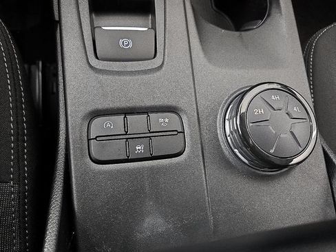 Used 2025 Ford Ranger XL AWD/4WD image 21