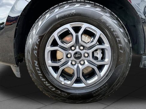 Certified 2025 Ford Expedition Active RWD image 11